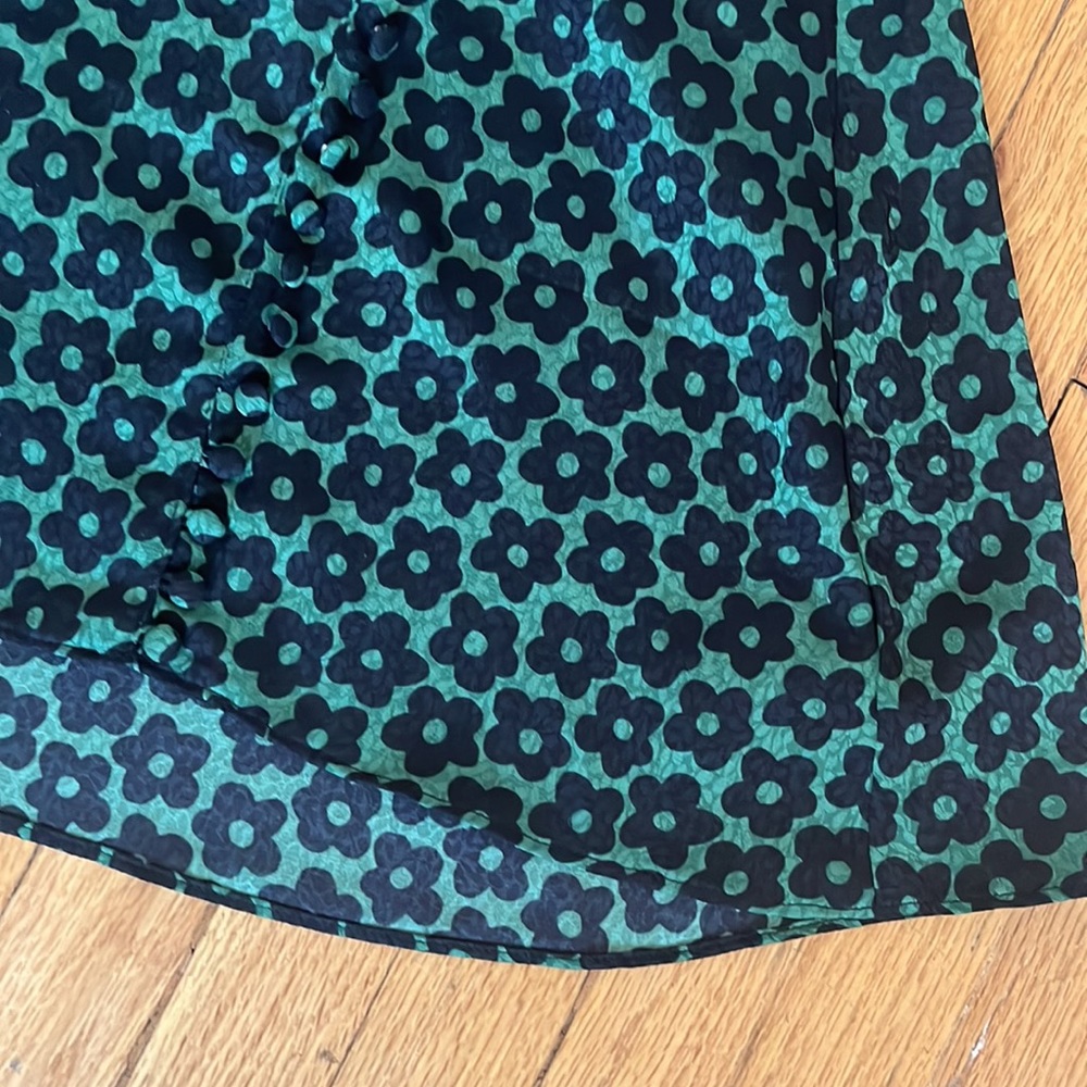 Urban outfitters skirt - Picture 2 of 6